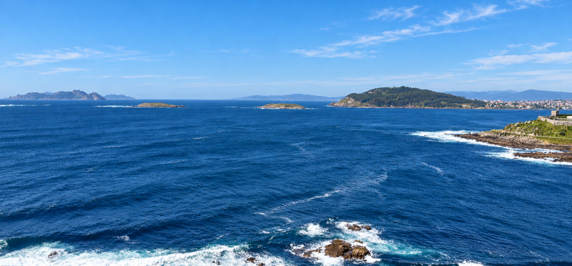Vista del océano Atlántico y las Islas Cíes